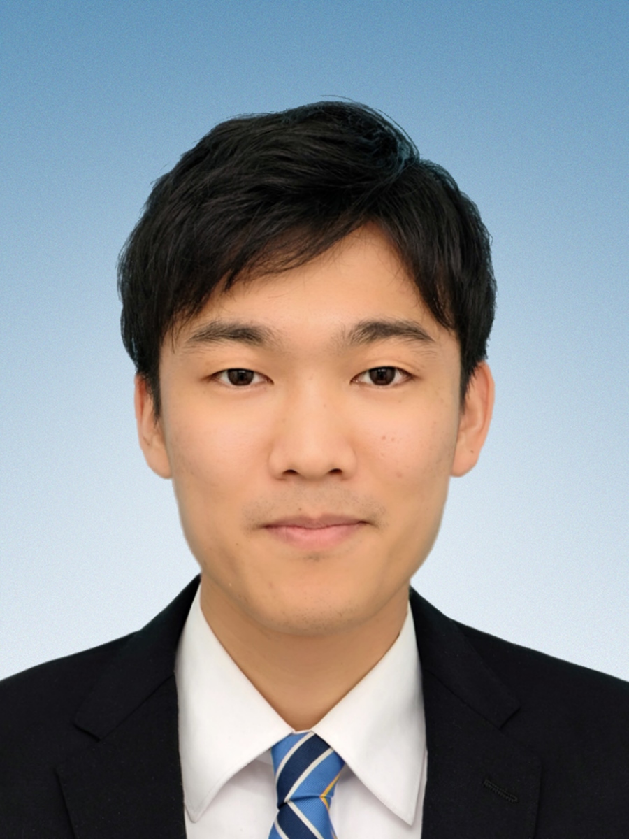 大藪 葵