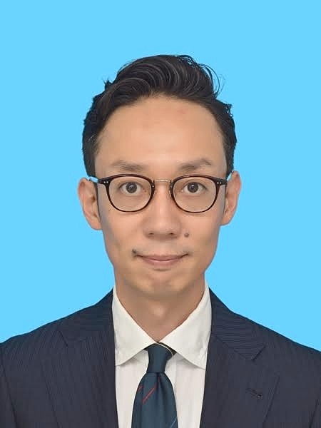 高井 信吾